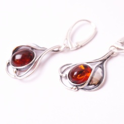 Silberohrringe mit Bernstein 